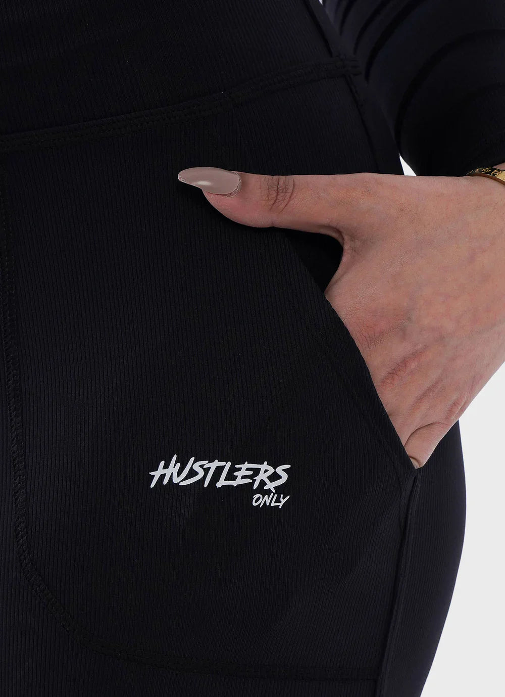 Black Adapt Flared Seamless Leggings for Women | HustlersOnlyPK