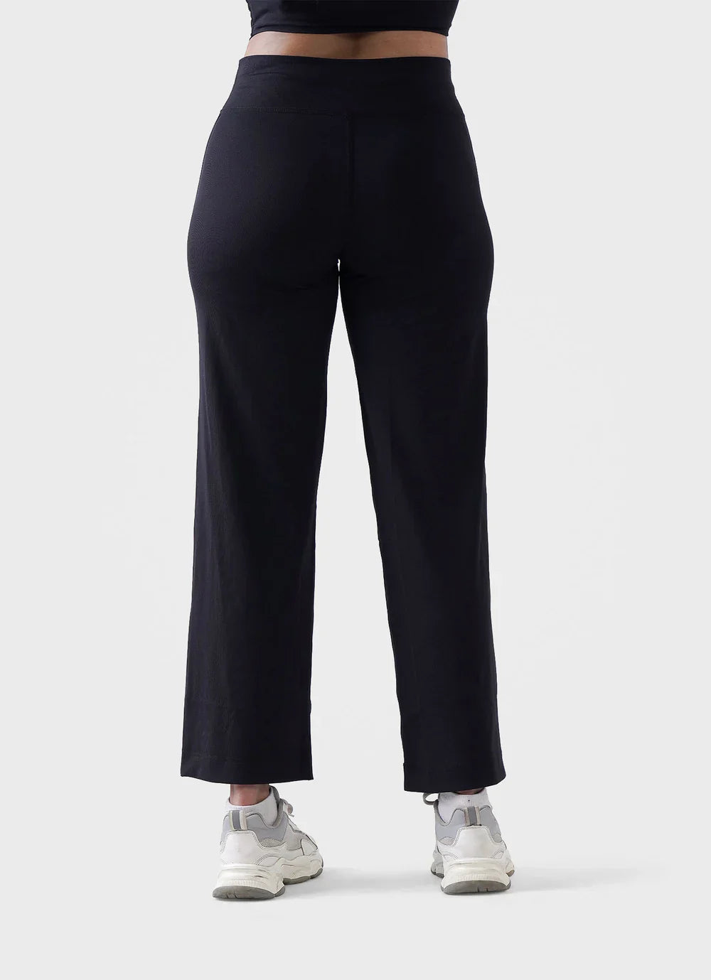 Black Adapt Flared Seamless Leggings for workout | HustlersOnlyPK