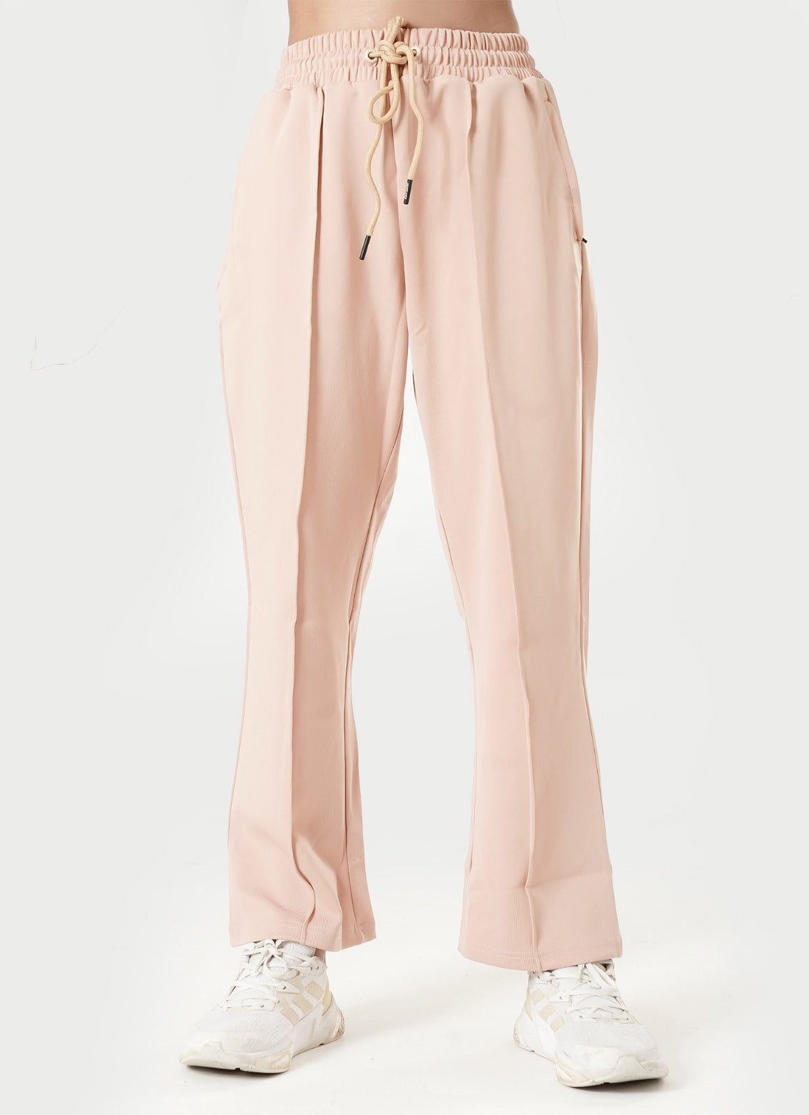 Relaxed Pleated Trouser - Beige