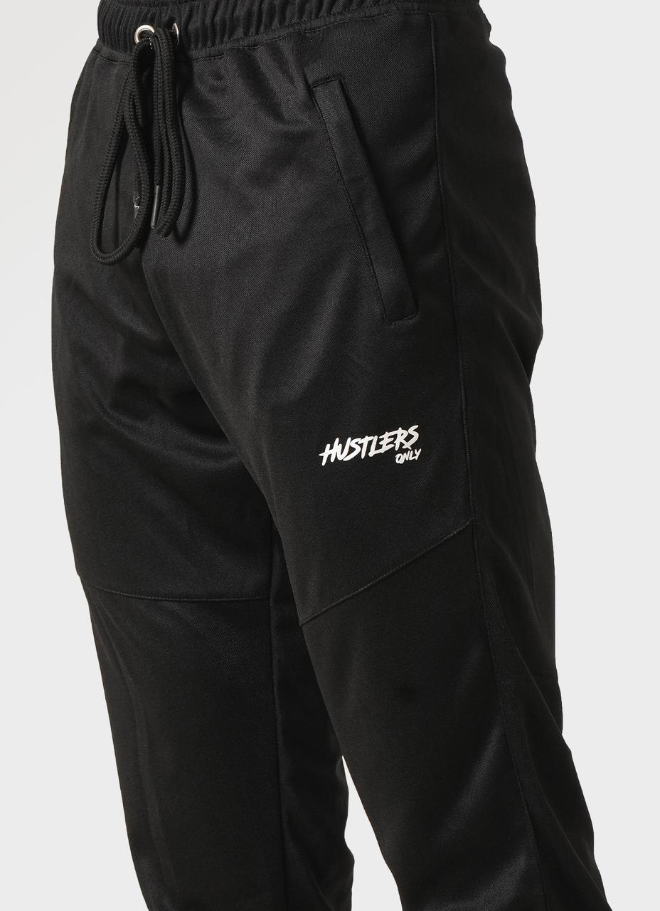 Essential Joggers - Black