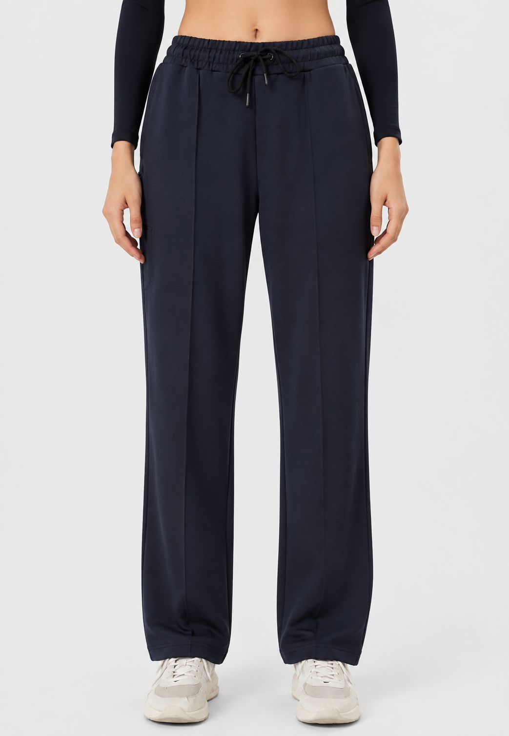 Relaxed Pleated Trouser - Navy.