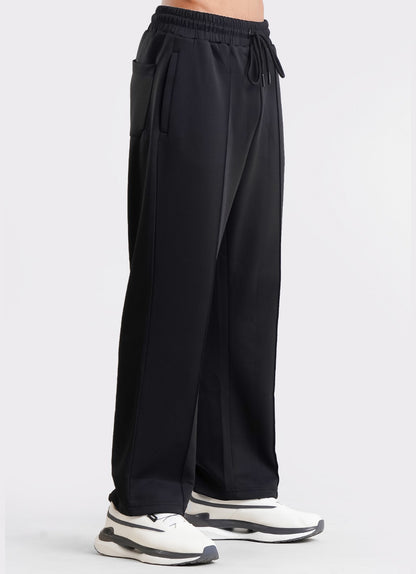 Relaxed Pleated Trouser - Black