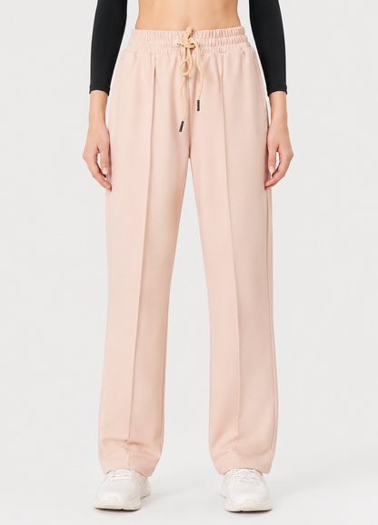 Relaxed Pleated Trouser - Beige
